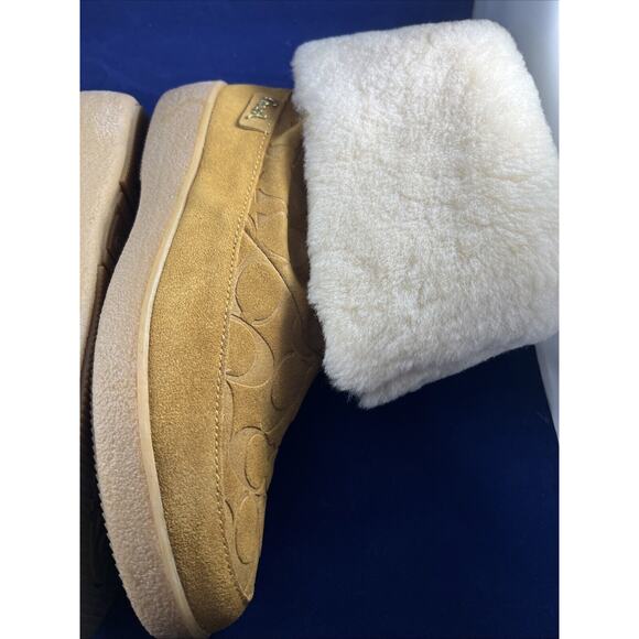 Coach Women’s Suede Tan Logo Embossed Cuffable Teri Boots- Sz 9 *w/original box* - Picture 5 of 9
